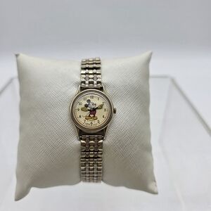 Vintage Disney Mickey Mouse Lorus Quartz Watch Gold Tone Case Steel Bracelet